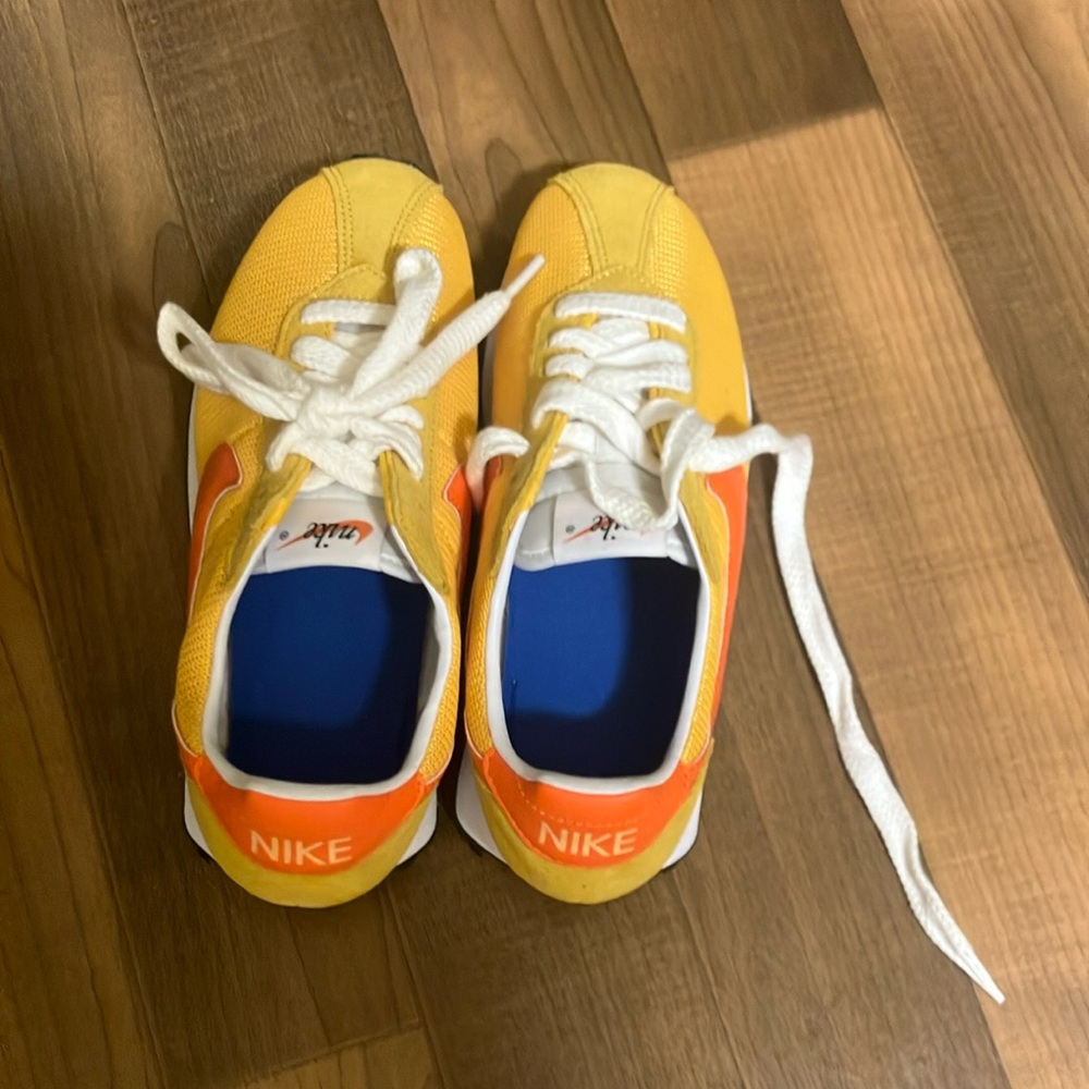 Nike Kids Yellow and Orange Sneakerslebronike
